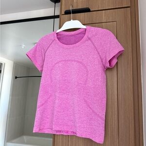 Lululemon Swiftly Tech Short Sleeve Shirt